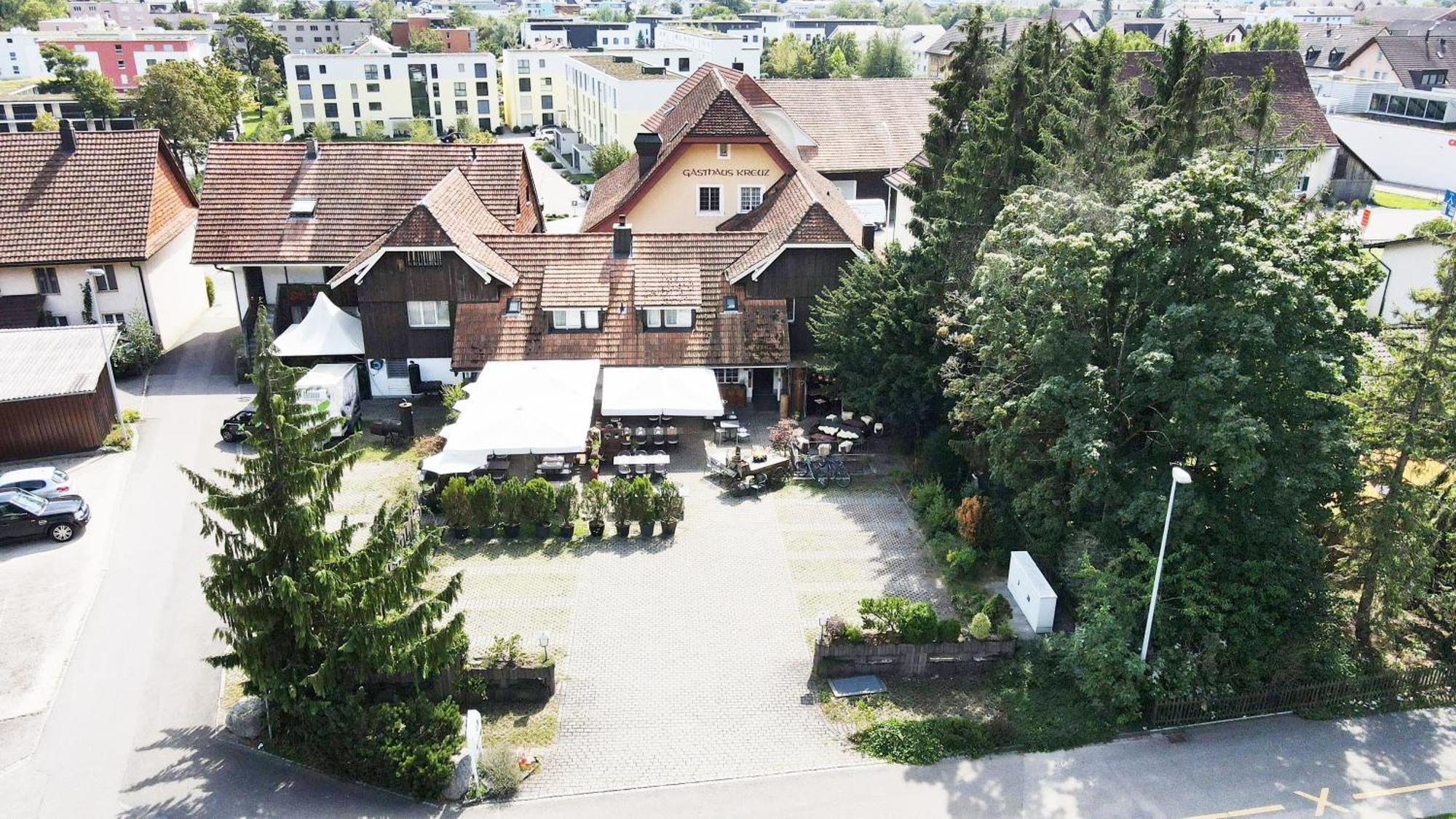 Gasthof Kreuz Egerkingen Bagian luar foto